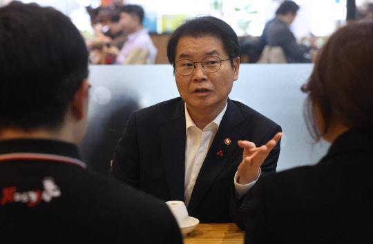 이정식 고용노동부 장관. <고용부>